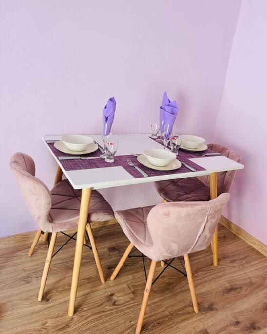 Lavender Luxury Apartment Oradea Dış mekan fotoğraf