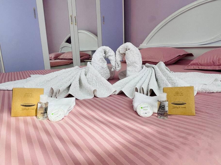 Lavender Luxury Apartment Oradea Dış mekan fotoğraf